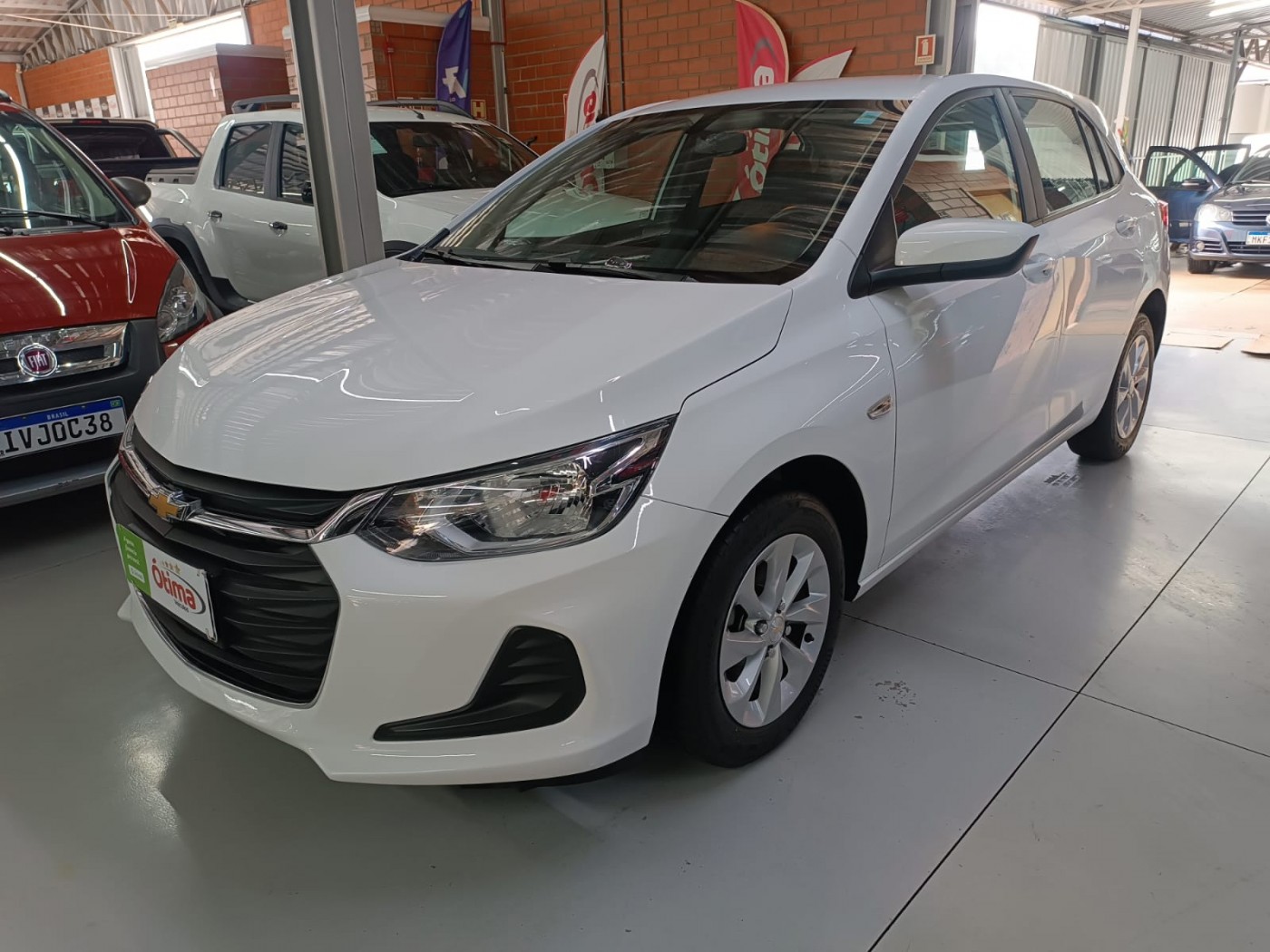 GM ONIX MT  LT - Foto 1