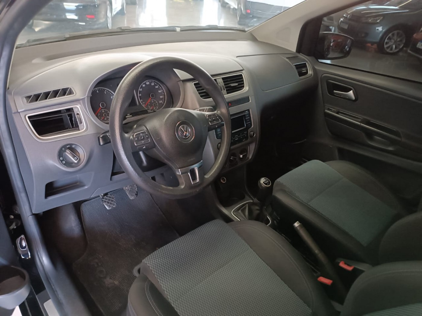 VW FOX BLUEMOTION 1.0 - Foto 3