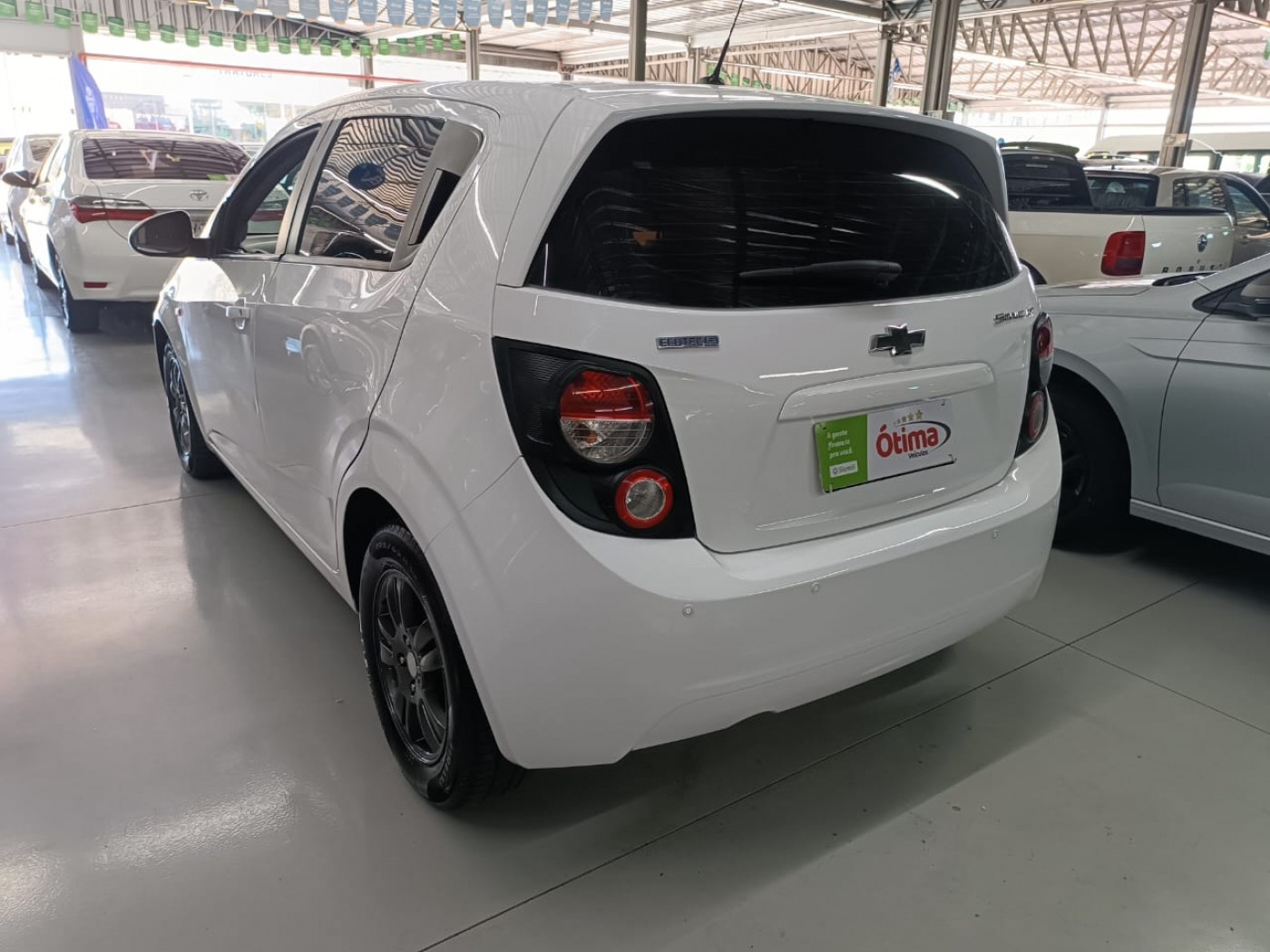 GM SONIC  1.6 AUTOMATICO - Foto 8