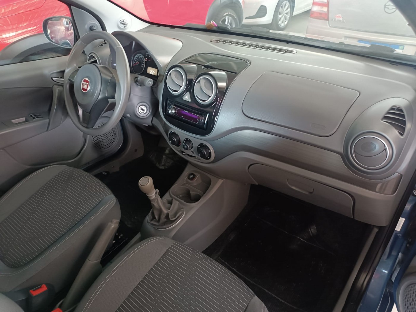 FIAT PALIO ATTRACTIVE 1.4 - Foto 5