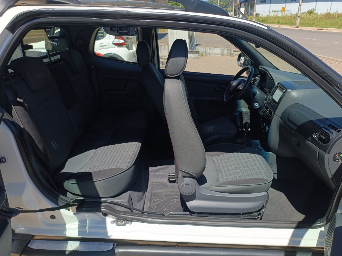 FIAT STRADA ADVENTURE CD 3 PORTAS - Foto 6