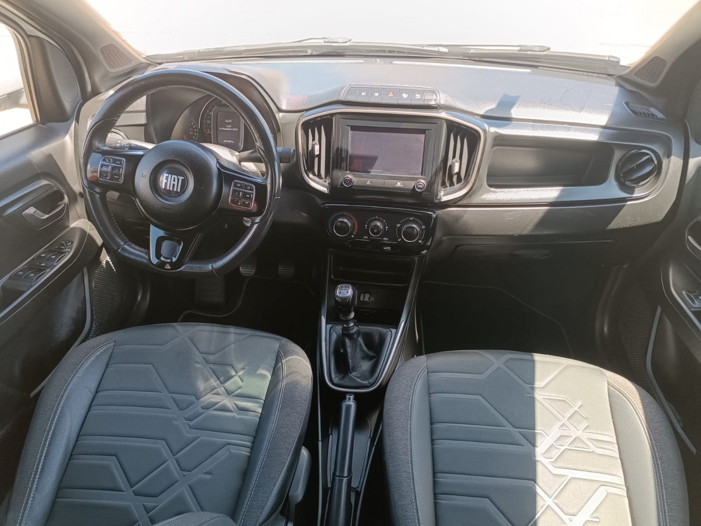 FIAT STRADA VOLCANO CD CAMBIO MANUAL - Foto 5