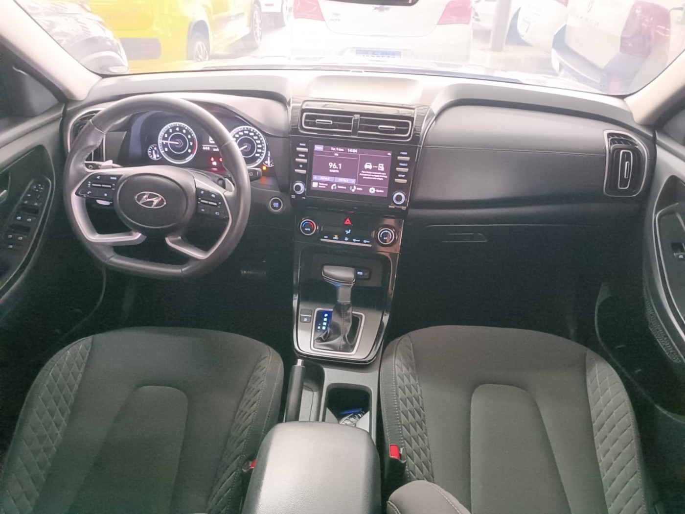HYUNDAI CRETA LIMITED - Foto 5