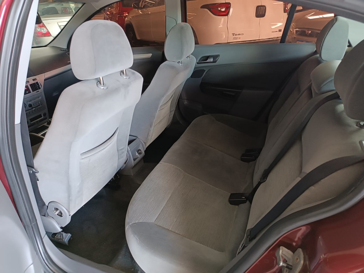 GM VECTRA ELEGANCE 2.0 - Foto 6