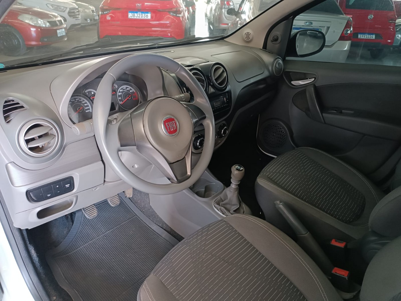 FIAT PALIO ATTRACTIVE 1.0 - Foto 3