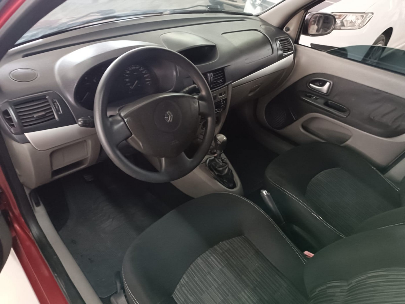 RENAULT SYMBOL 1.6 - Foto 3