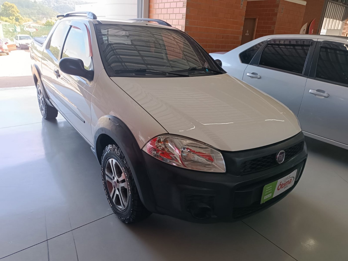 FIAT STRADA HARD WORKING 1.4 - Foto 1