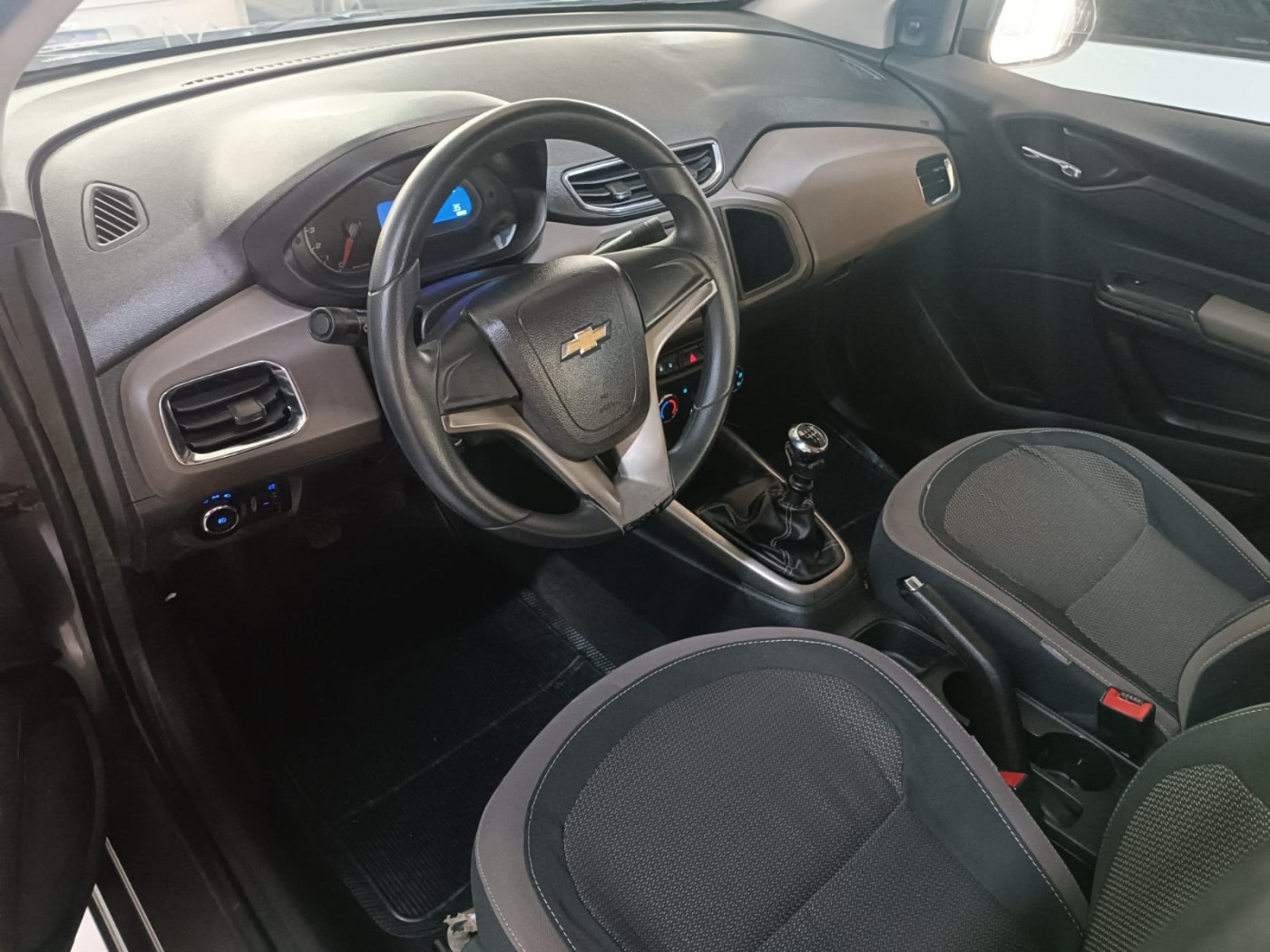 GM PRISMA LT 1.4 - Foto 3