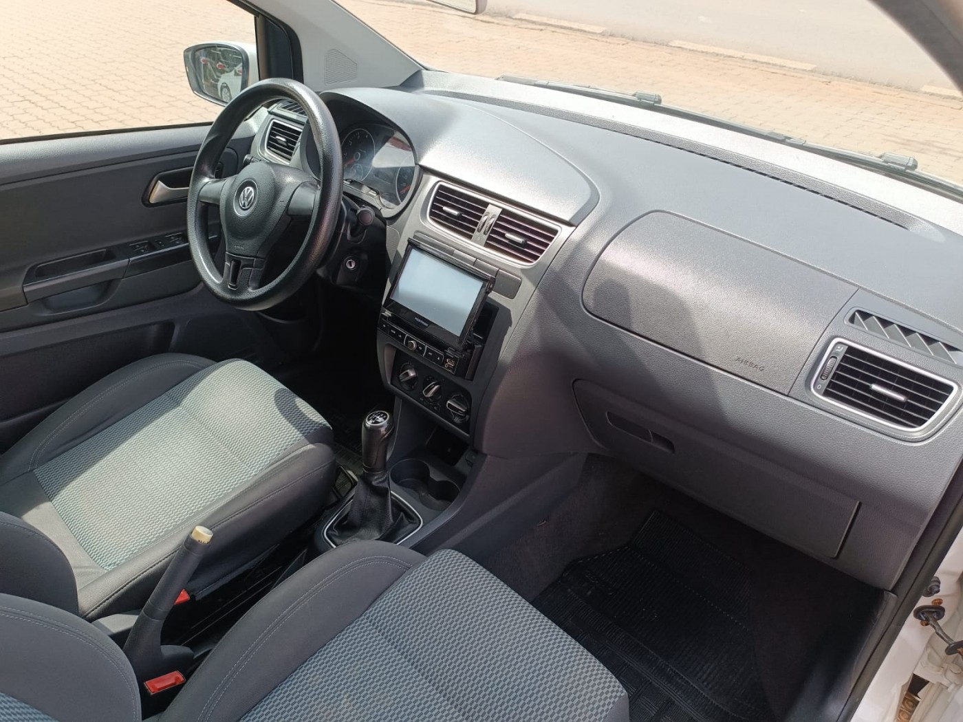 VW FOX BLOUEMOTION 1.6 - Foto 4