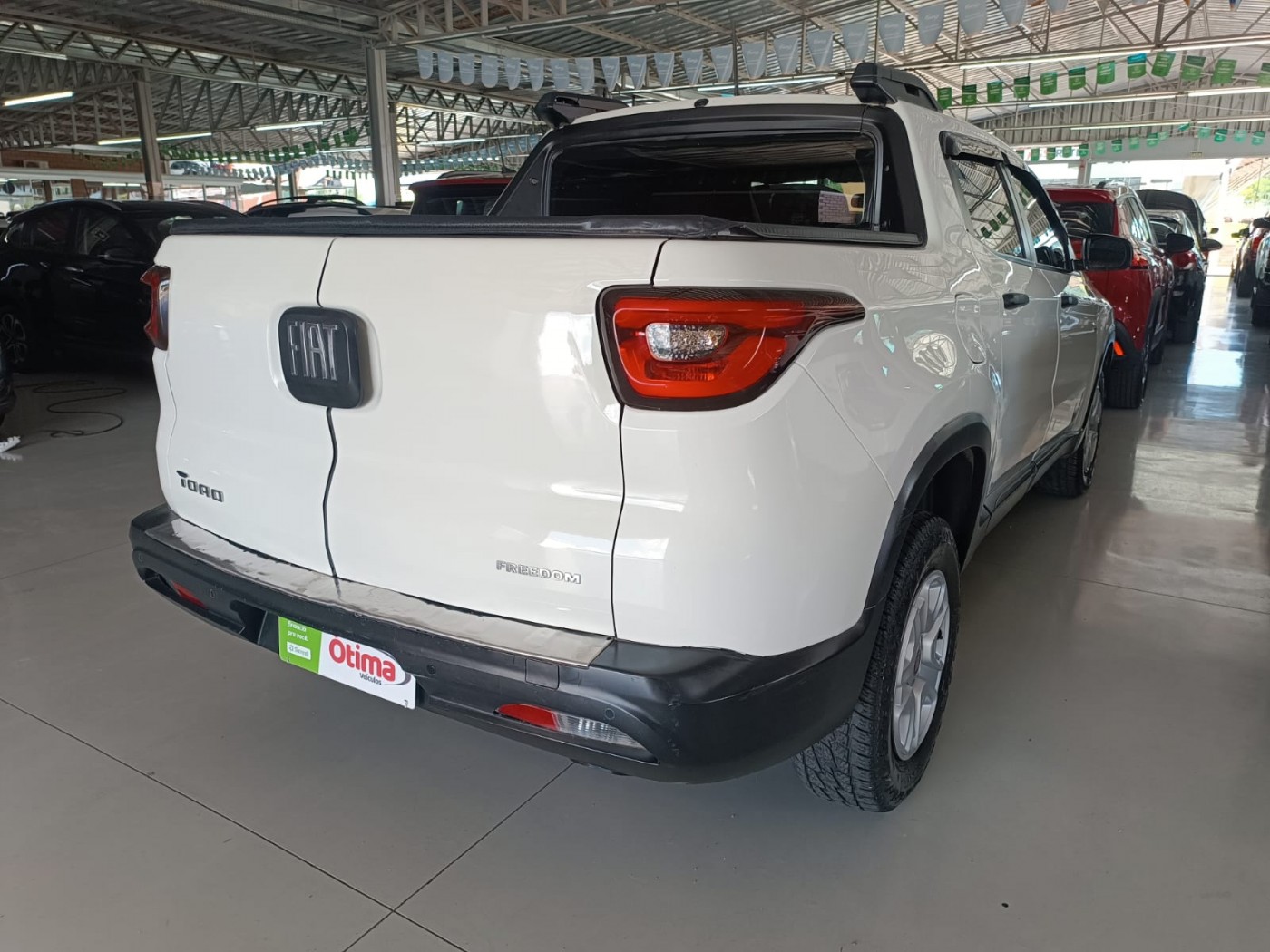 FIAT TORO FREEDOM CAMBIO MANUAL DIESEL 4X4 - Foto 7