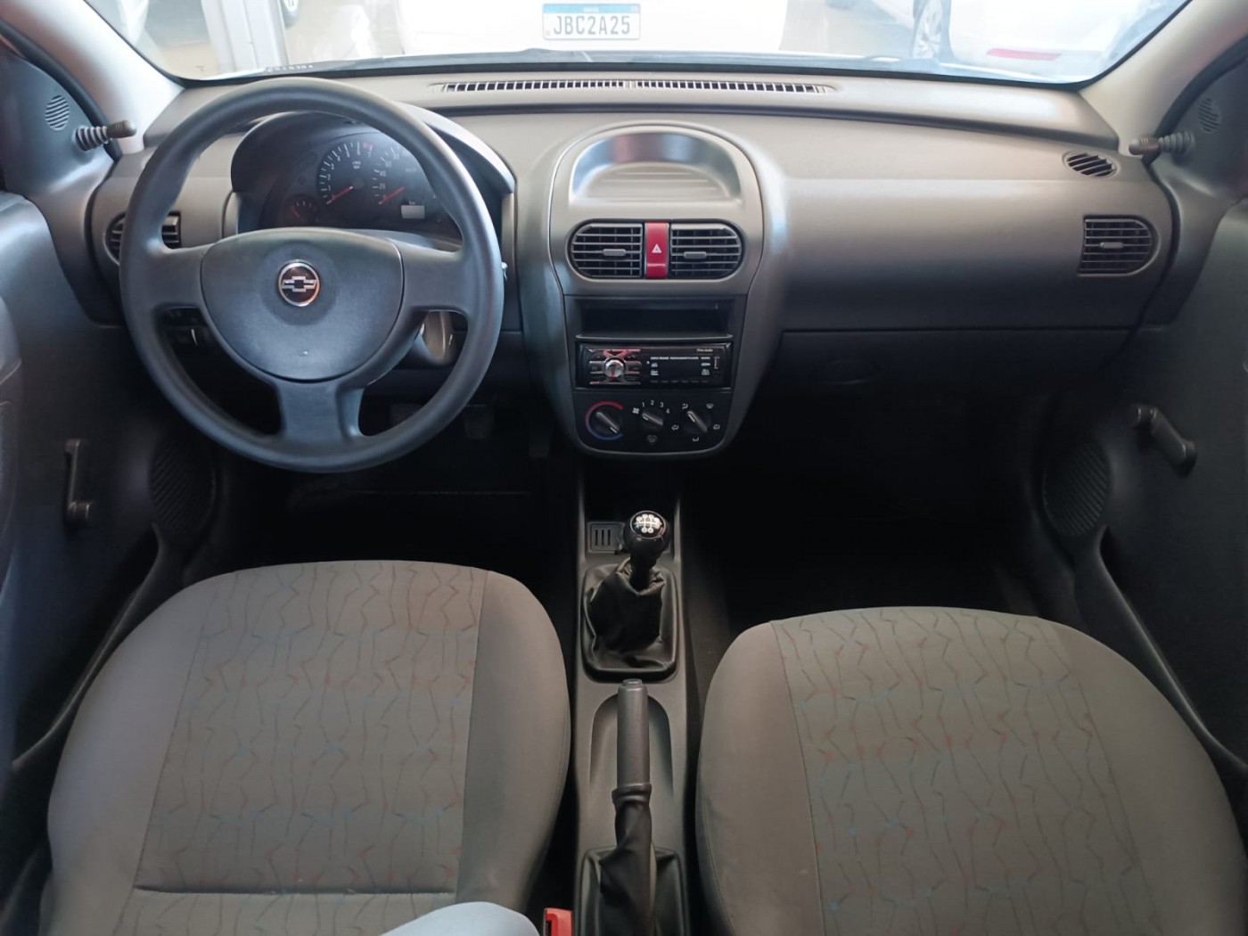 GM CORSA HB 1.0 - Foto 5