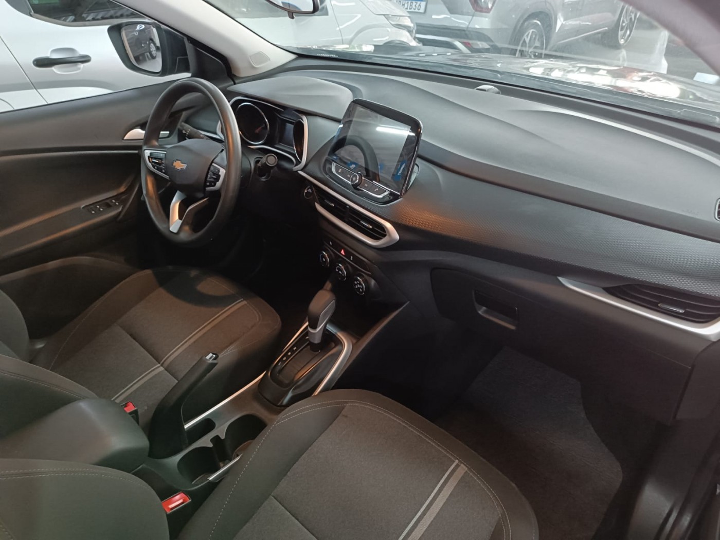 GM TRACKER LT 1.0 - Foto 4