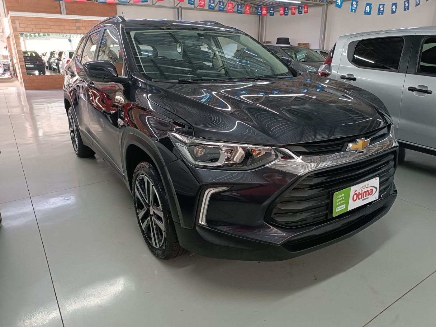 GM TRACKER LT 1.0 - Foto 1