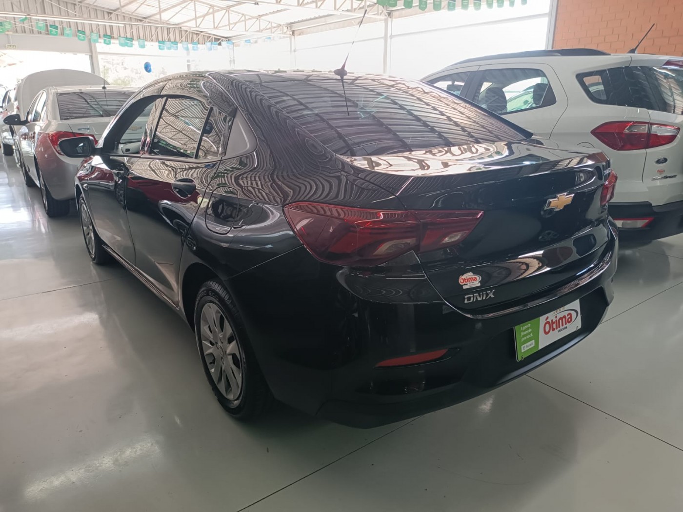 GM ONIX PLUS 1.0 - Foto 7