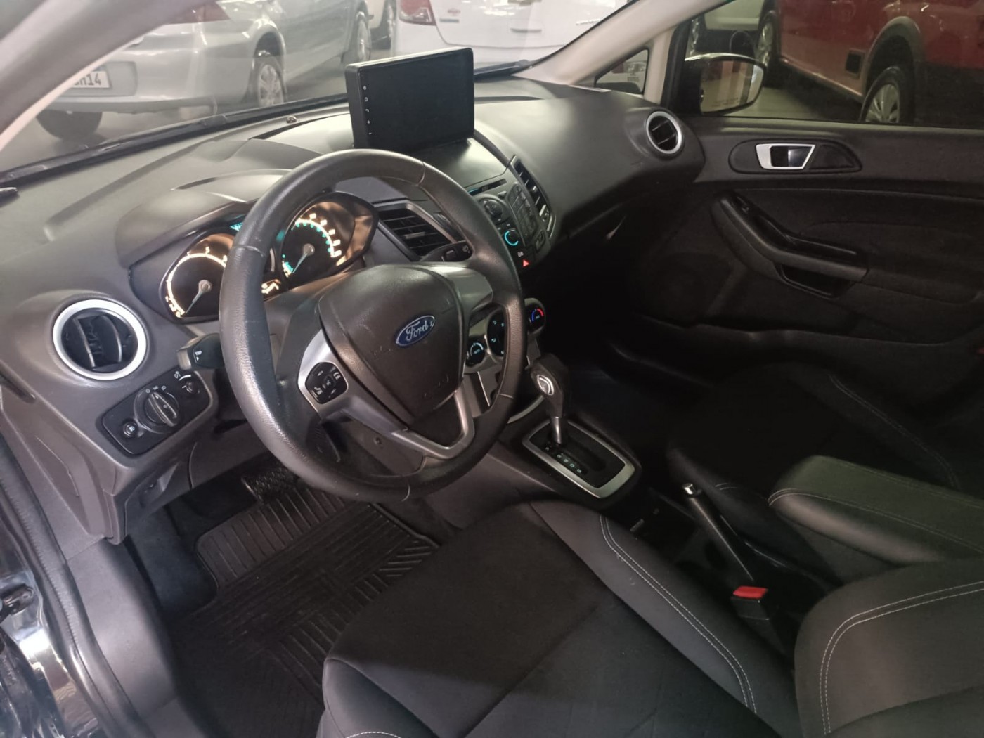 FORD NEW FIESTA 1.6 AUTOMATICO - Foto 2