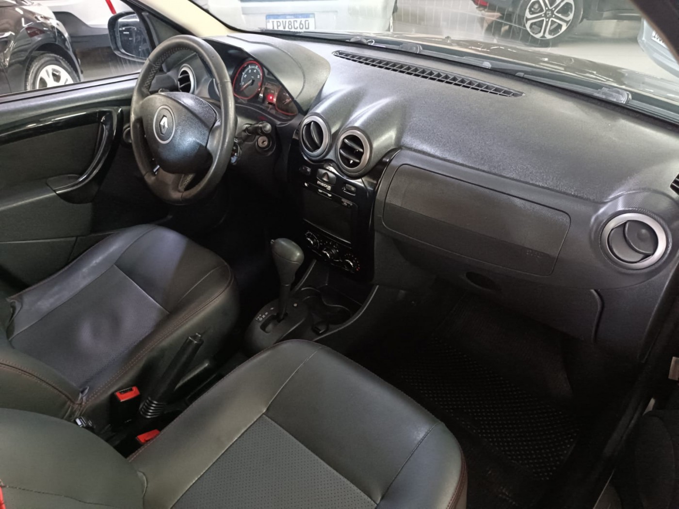 RENAULT SANDERO STEPWAY 1.6 AUTOMATICO - Foto 4