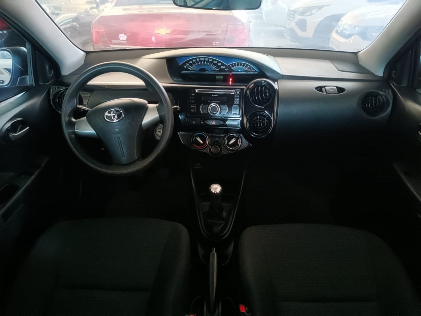 TOYOTA ETIOS HB 1.3X - Foto 5