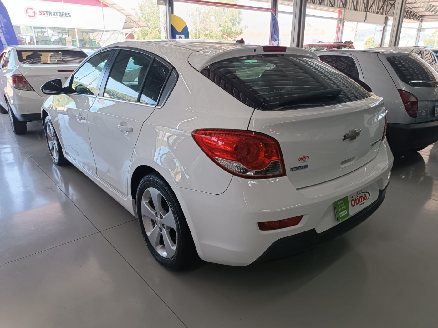 GM CRUZE LT HB  - Foto 8