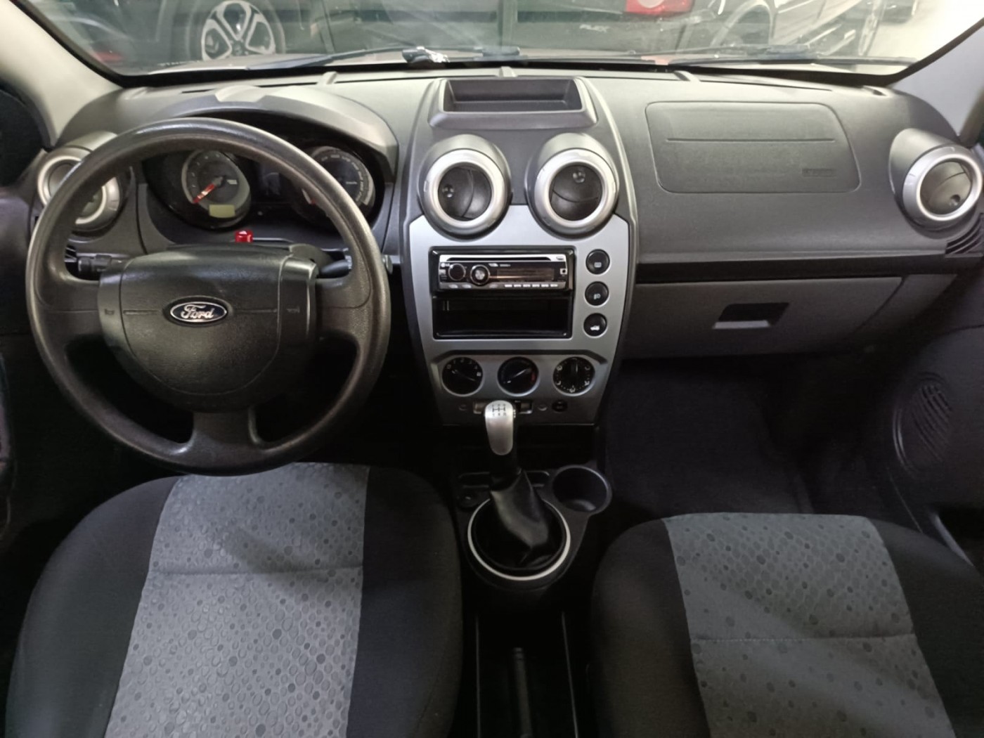 FORD FIESTA 1.0 - Foto 5