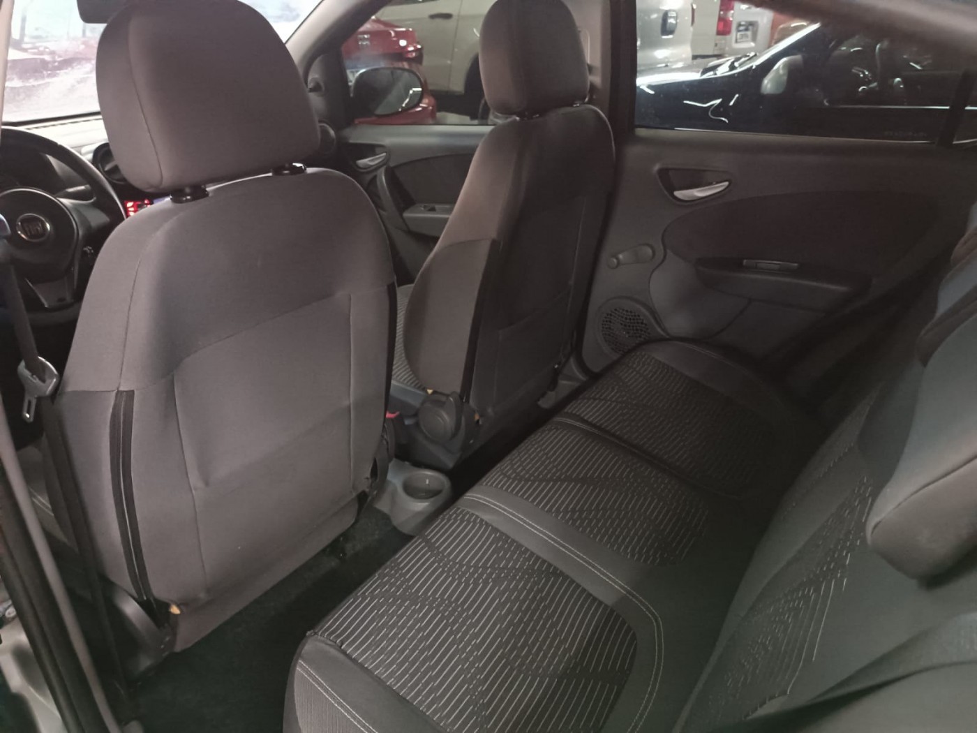 FIAT PALIO ATTRACTIV 1.4 - Foto 5