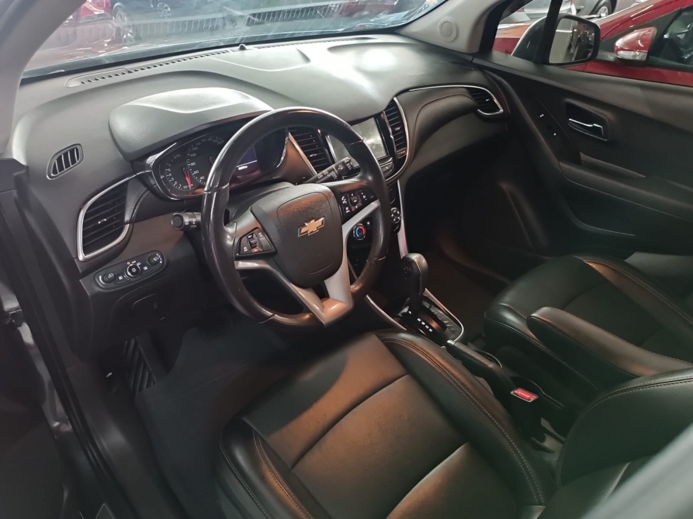 GM TRACKER PREMIER 1.4 TURBO - Foto 3