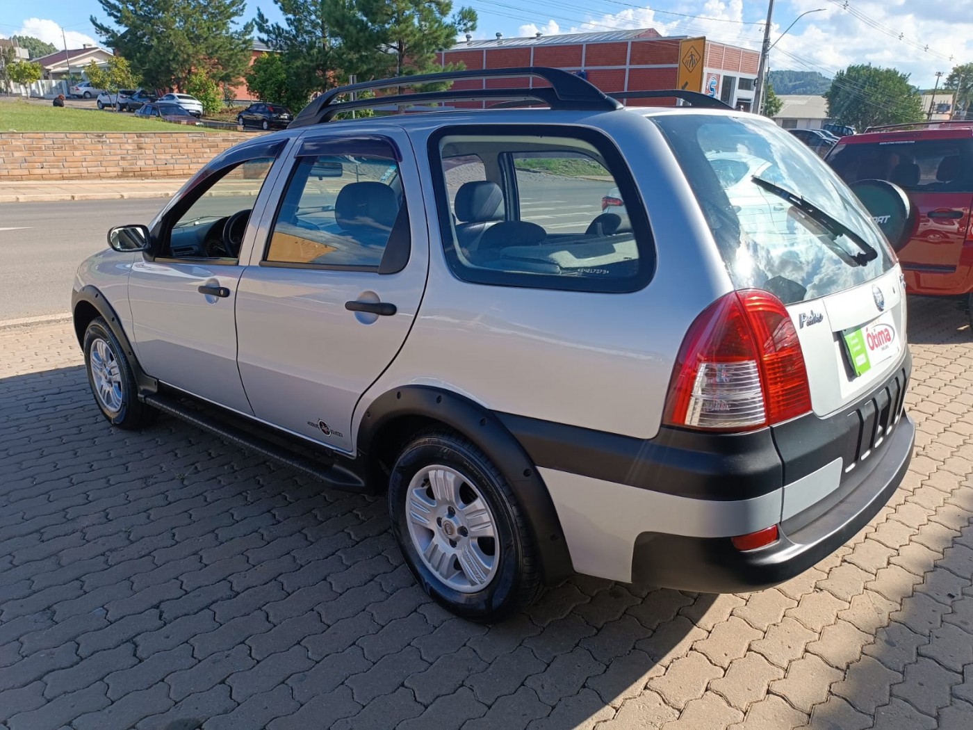 FIAT PALIO WEEKEND ADVENTURE 1.8  - Foto 4