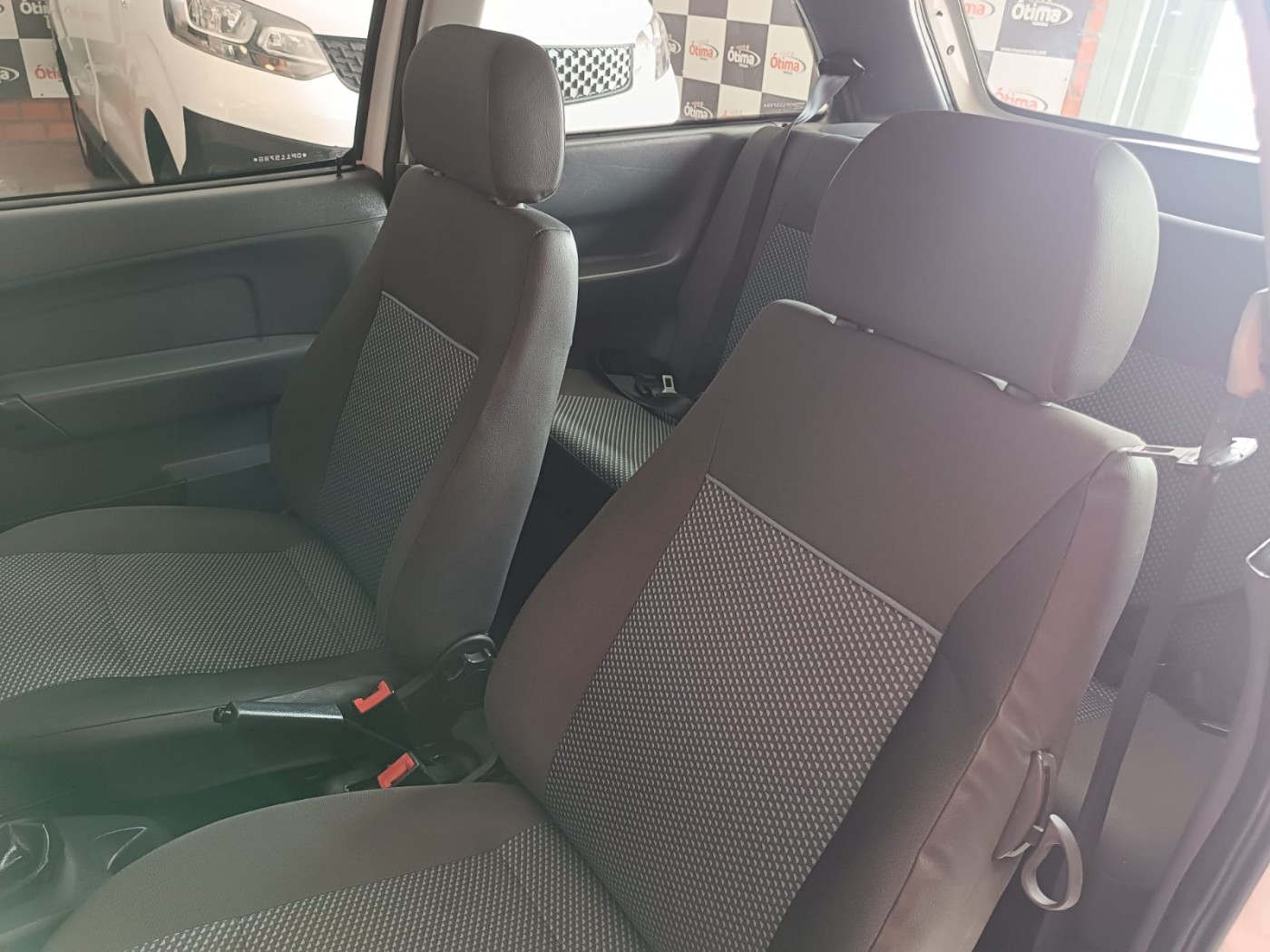 VW GOL 1.0 UNICO DONO - Foto 6