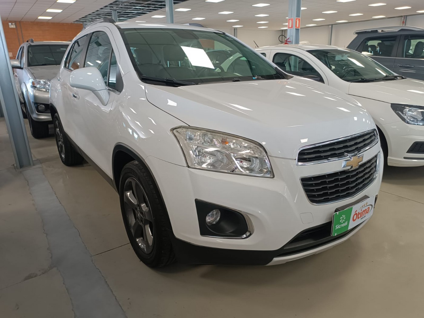 GM TRACKER LTZ 1.8  - Foto 1