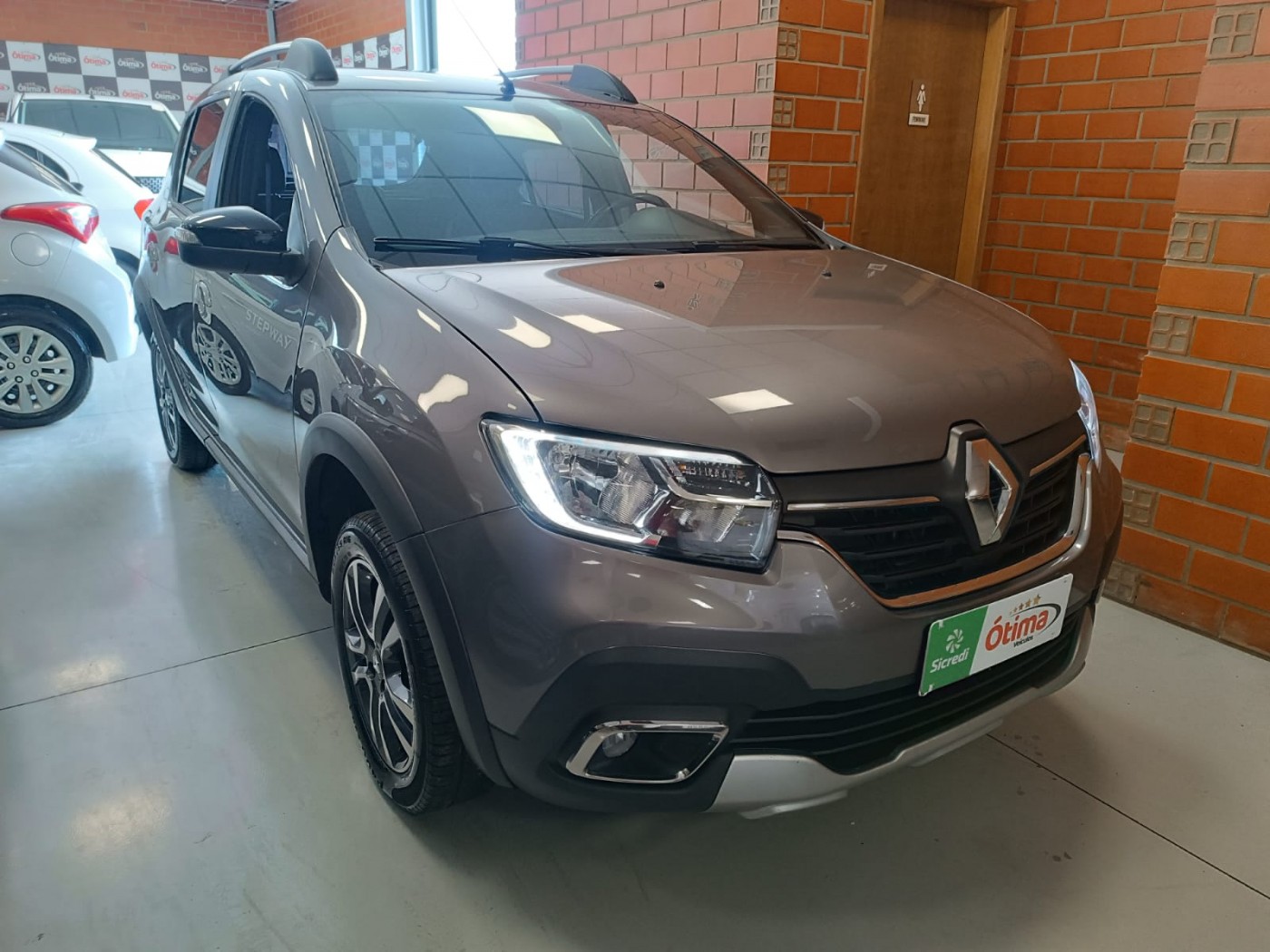 RENAULT SANDERO STEPWAY 1.6 - Foto 2