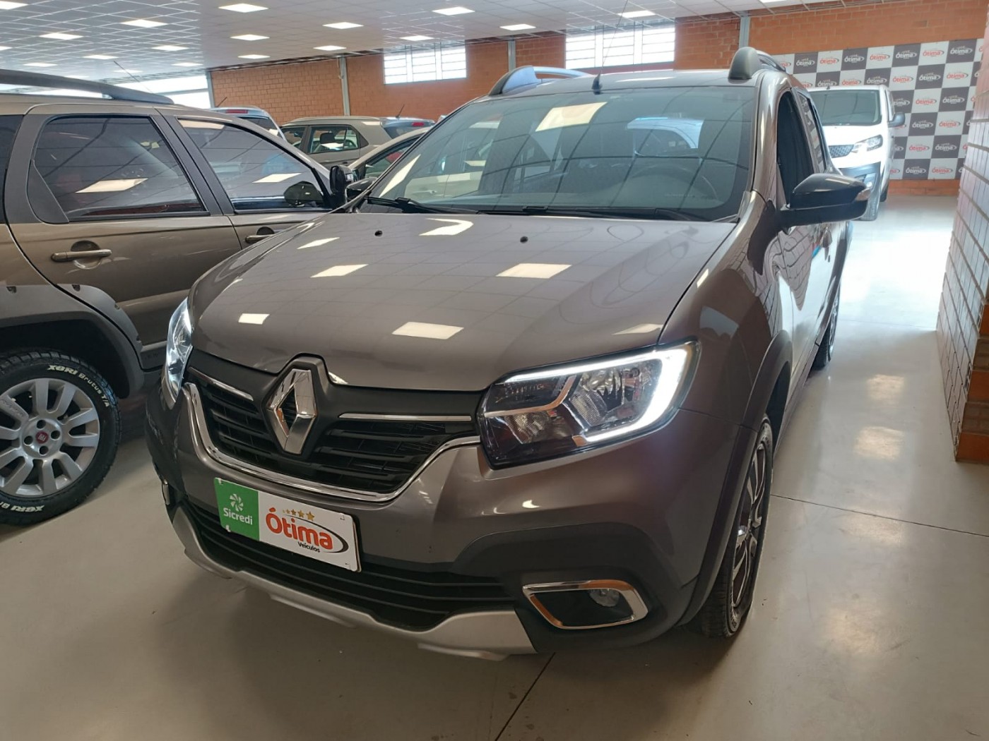RENAULT SANDERO STEPWAY 1.6 - Foto 1