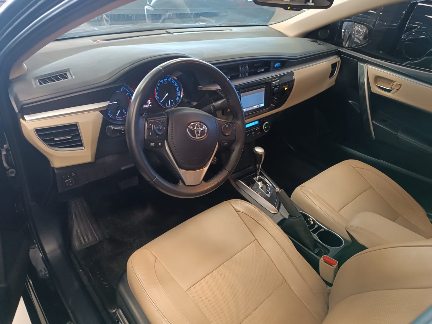 TOYOTA COROLLA ALTIS - Foto 3