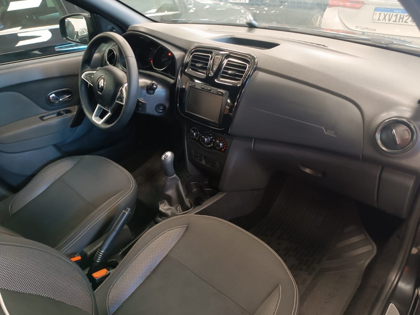 RENAULT SANDERO STEPWAY 1.6 - Foto 4