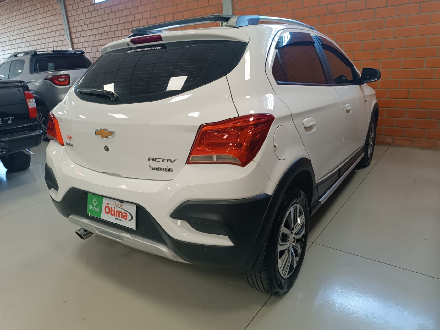 GM ONIX ACTIV 1.4 - Foto 8