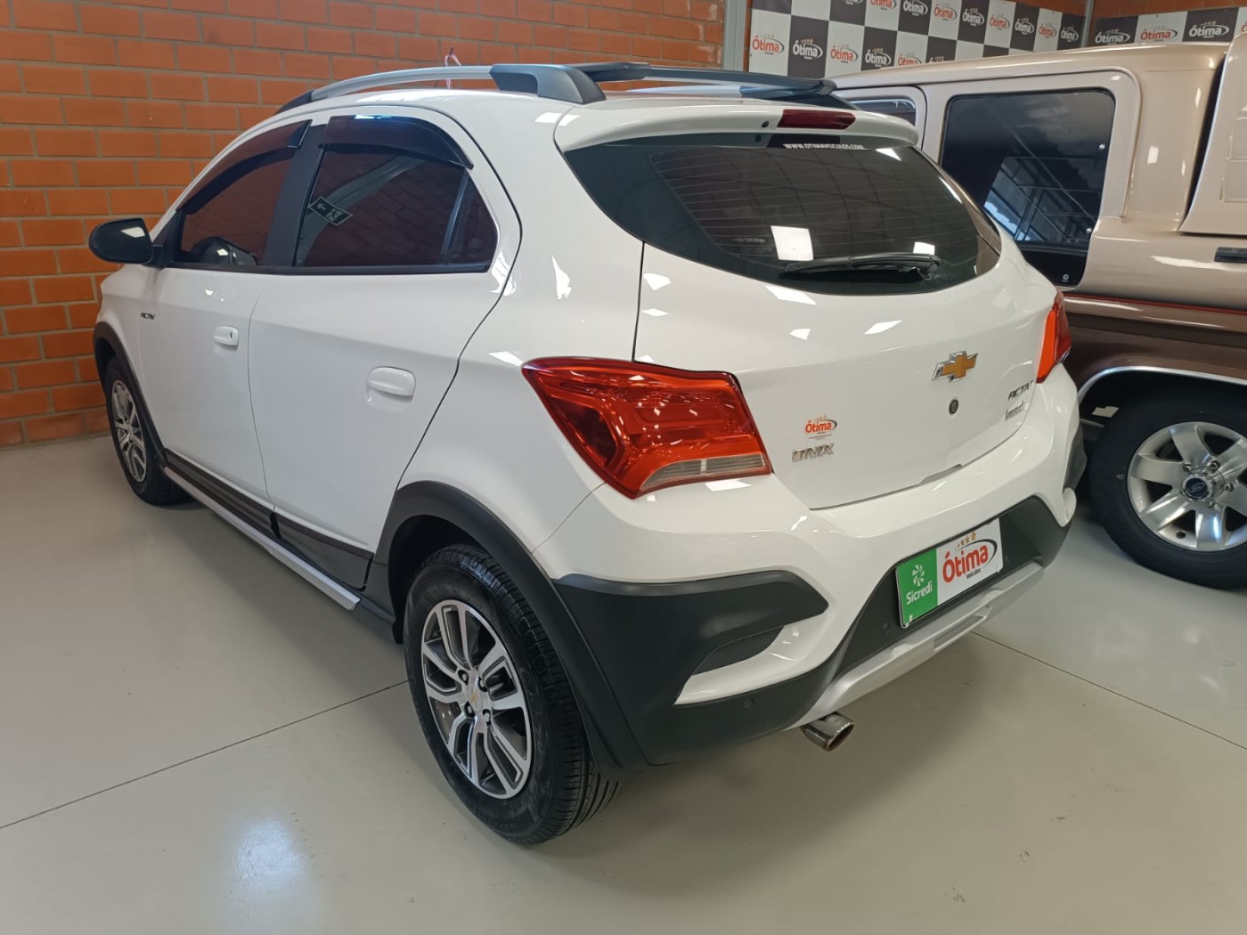 GM ONIX ACTIV 1.4 - Foto 7