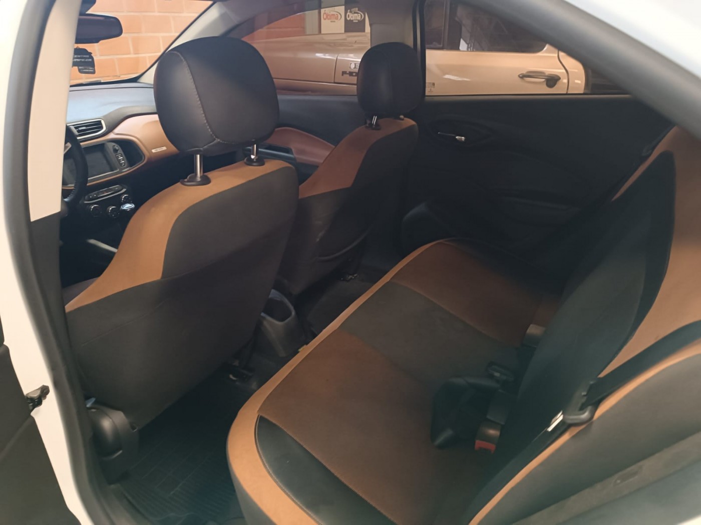 GM ONIX ACTIV 1.4 - Foto 6