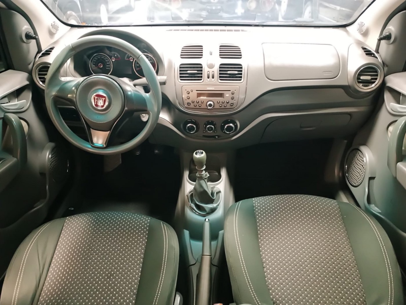 FIAT GRAN SIENA ESSENCE 1.6 - Foto 5