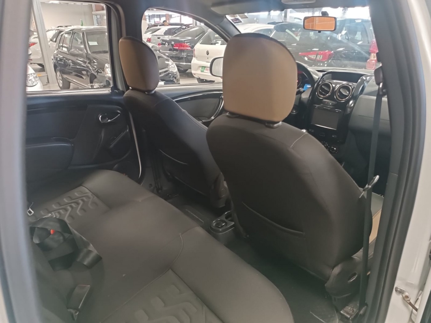 RENAULT DUSTER DAKAR 1.6 - Foto 6