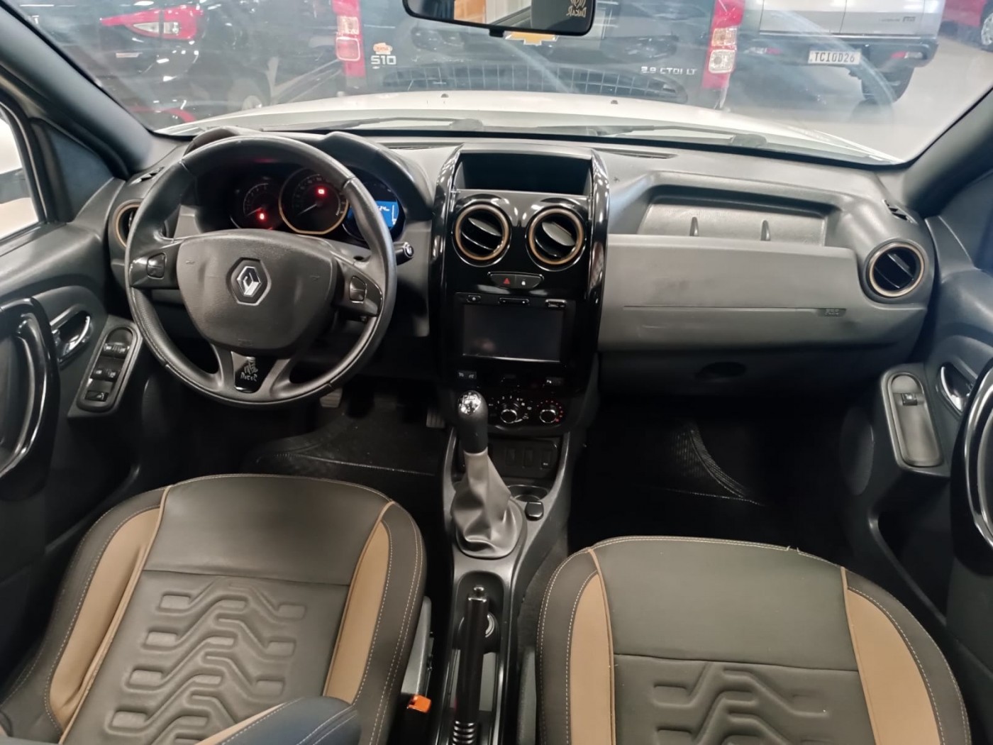RENAULT DUSTER DAKAR 1.6 - Foto 5