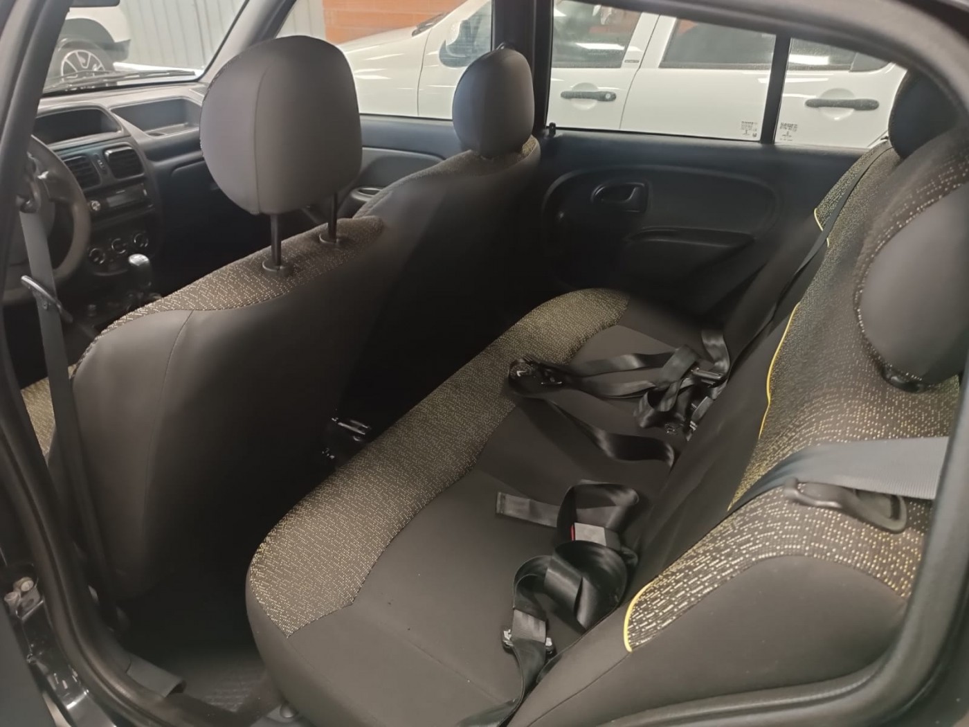 RENAULT CLIO EXPRESSION 1.0 - Foto 6