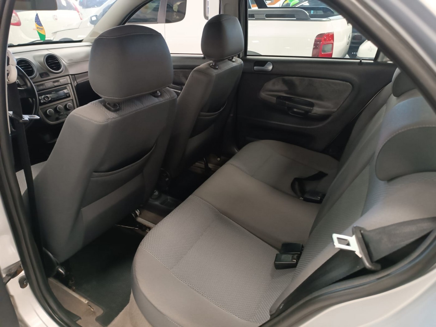 VW VOYAGE 1.6 COMFORTLINE - Foto 6