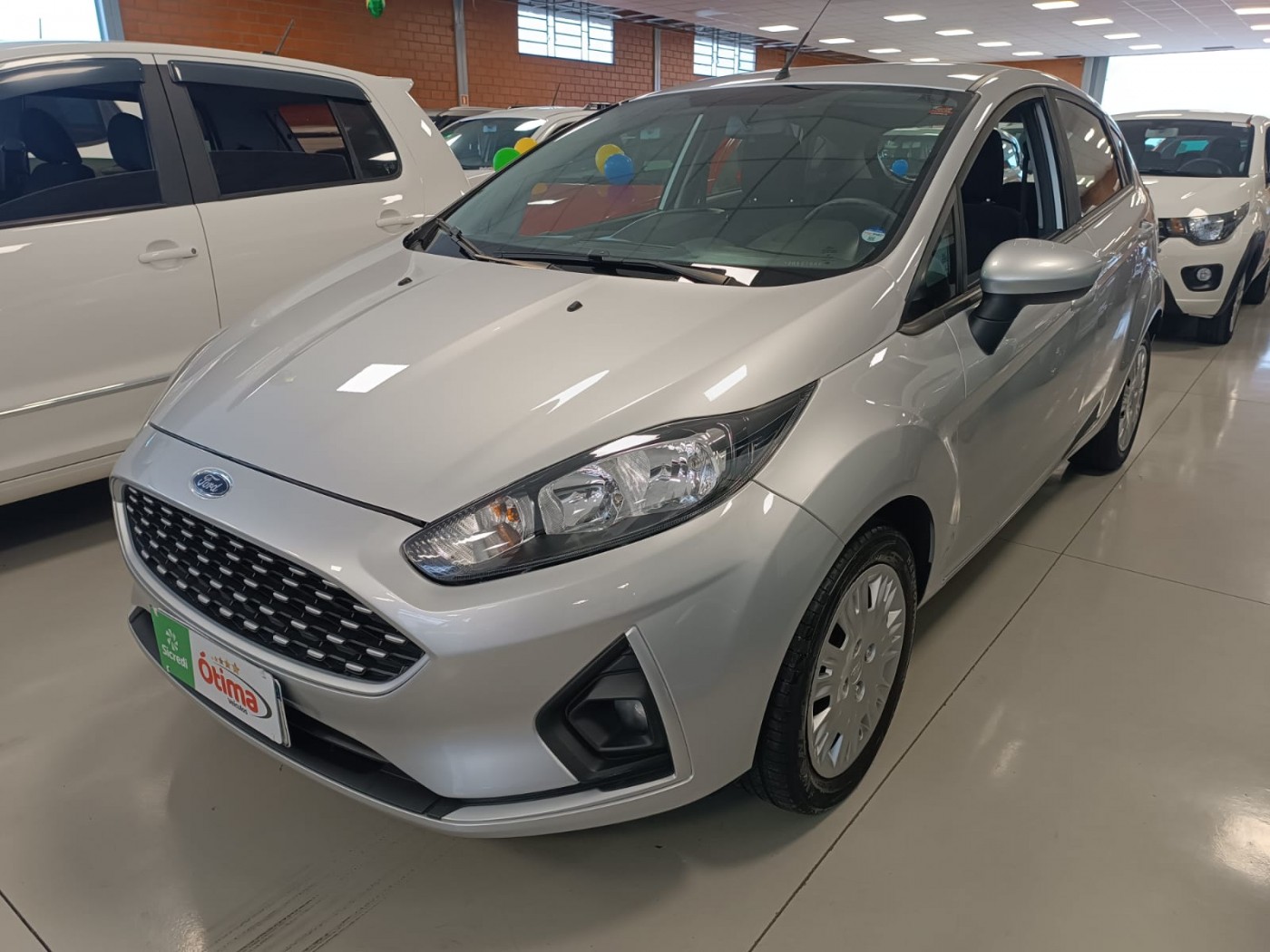 FORD NEW FIESTA 1.6  - Foto 1