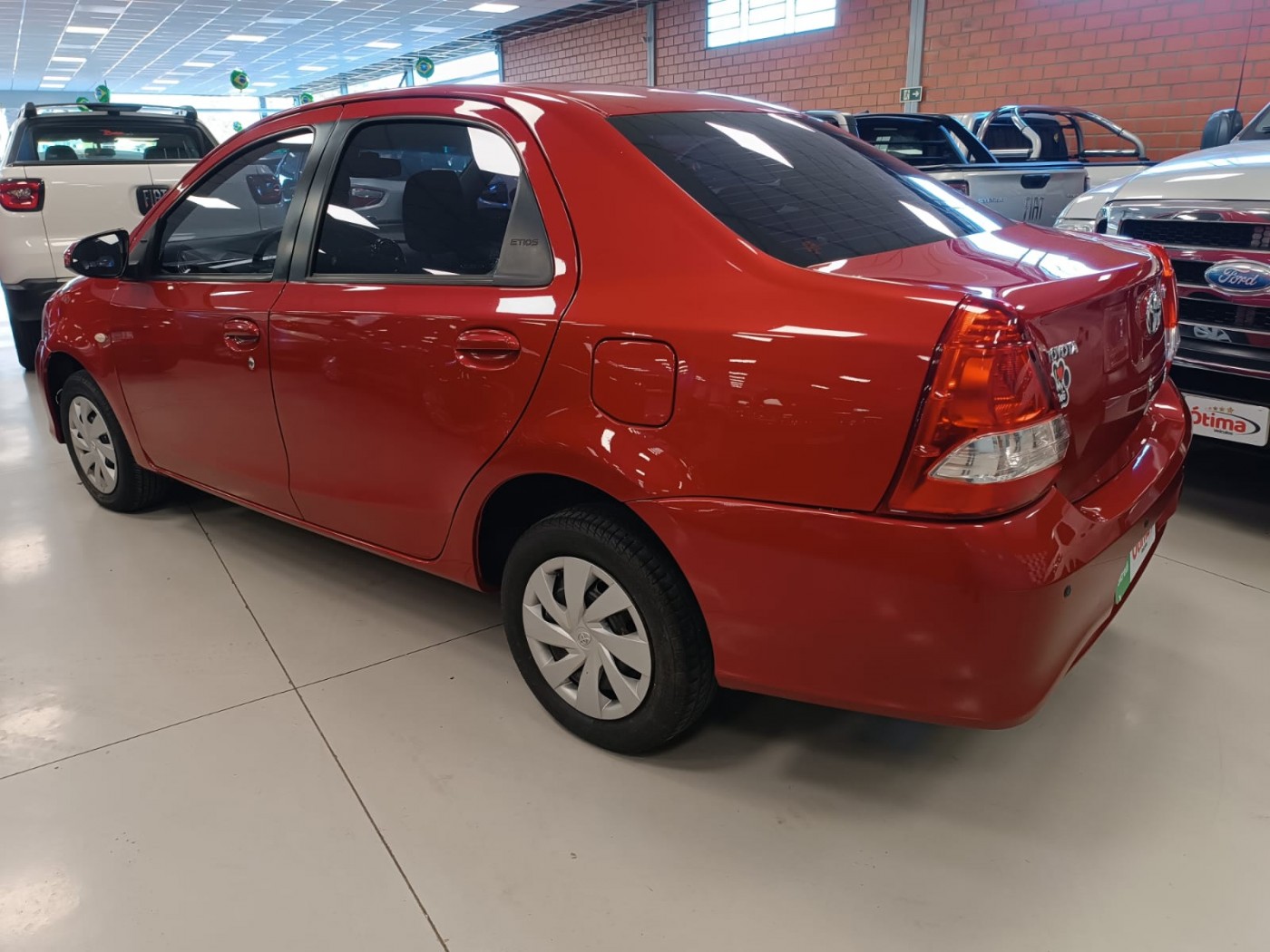TOYOTA ETIOS XS 1.5 - Foto 7