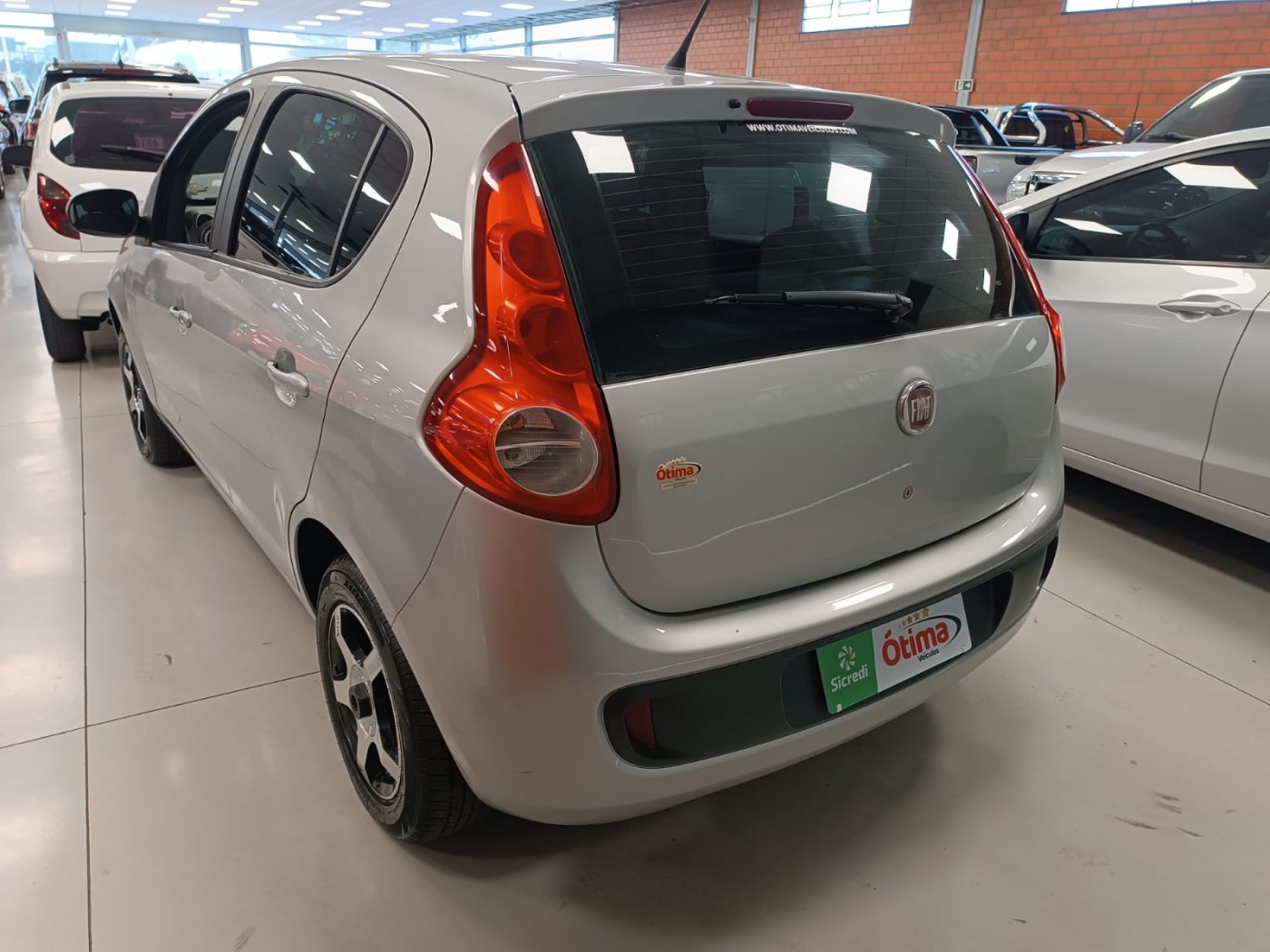 FIAT PALIO ATTRACTIVE 1.0 - Foto 7