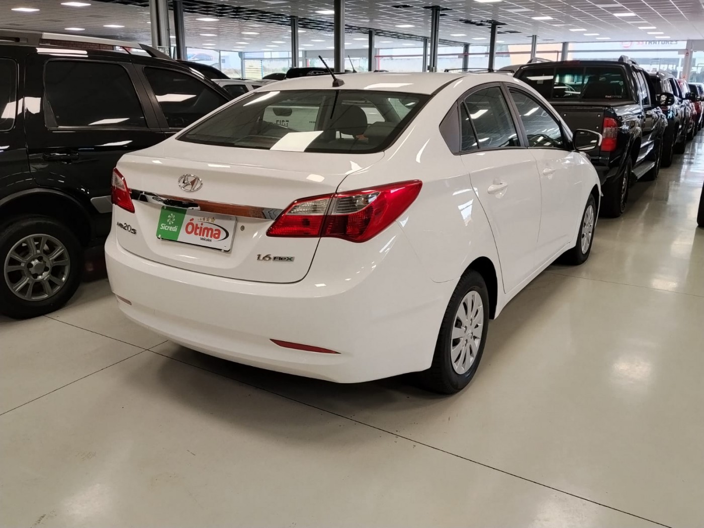 HYUNDAI HB20 SEDAN COMFORT 1.6 - Foto 7