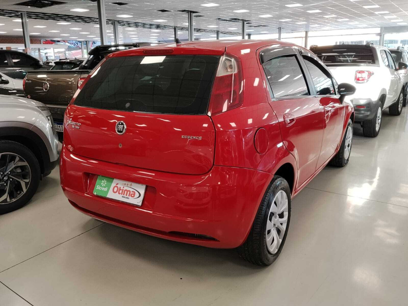 FIAT PUNTO ESSENCE 1.6 - Foto 8