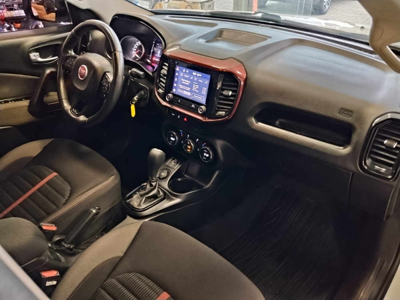 FIAT TORO  FREEDOM FLEX AUT - Foto 4