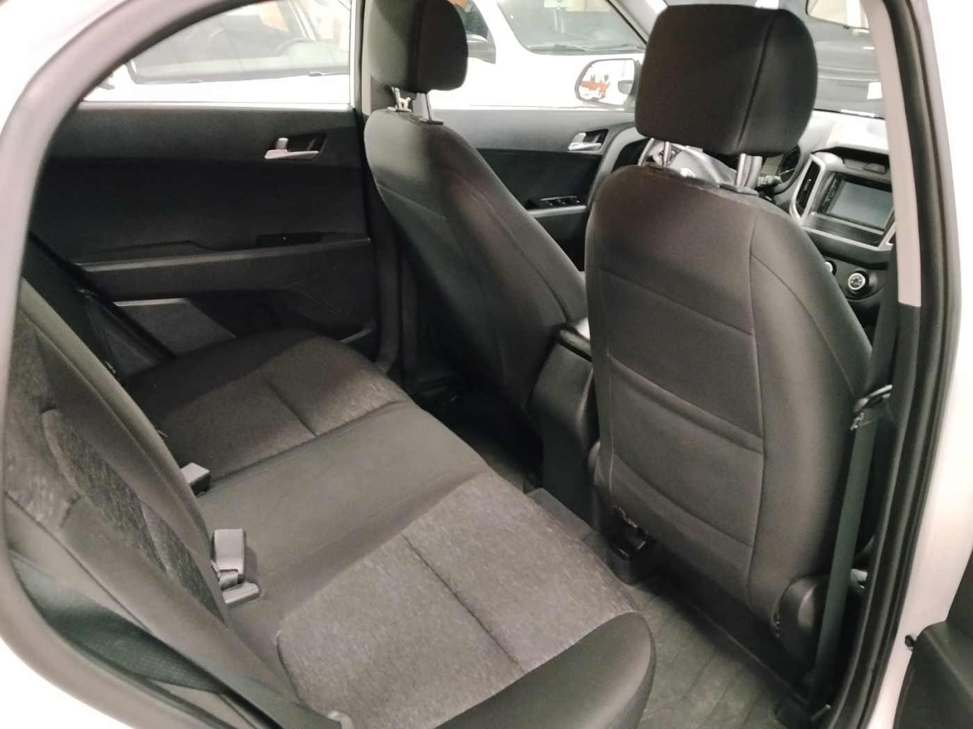 HYUNDAI CRETA ACTION 1.6 - Foto 6