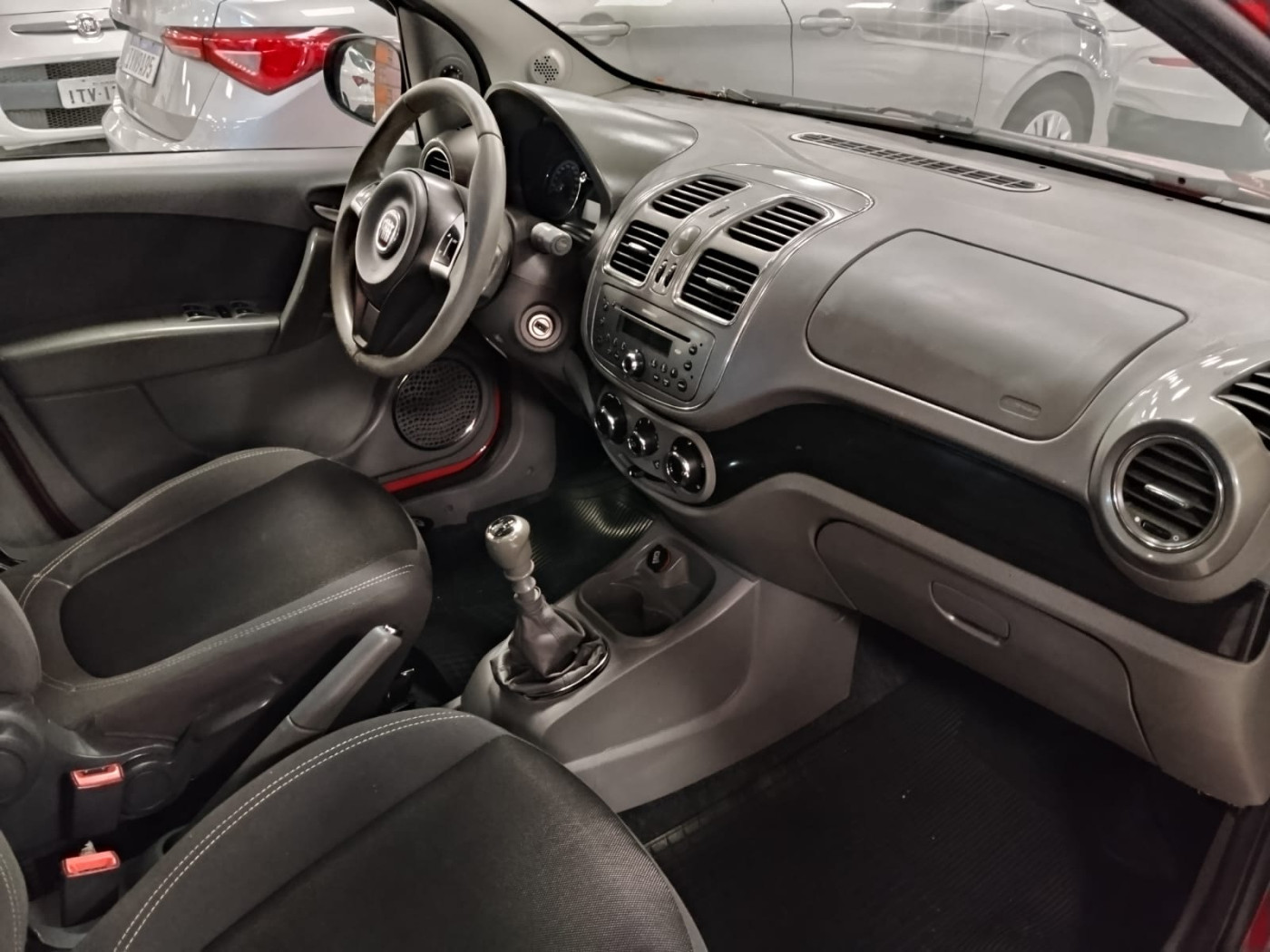 FIAT GRANSIENA ESSENCE 1.6 - Foto 4