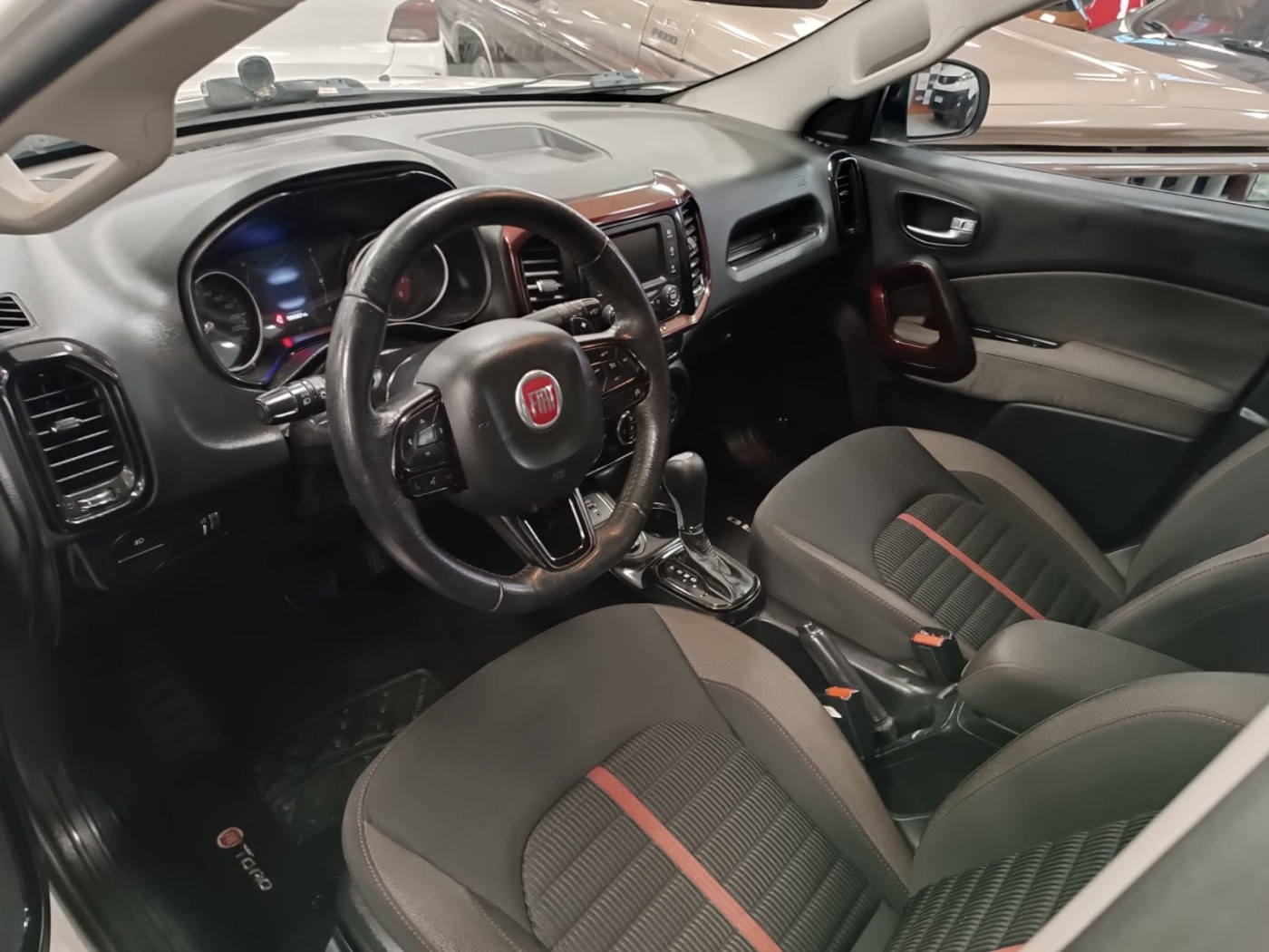 FIAT TORO FREEDOM FLEX - Foto 3