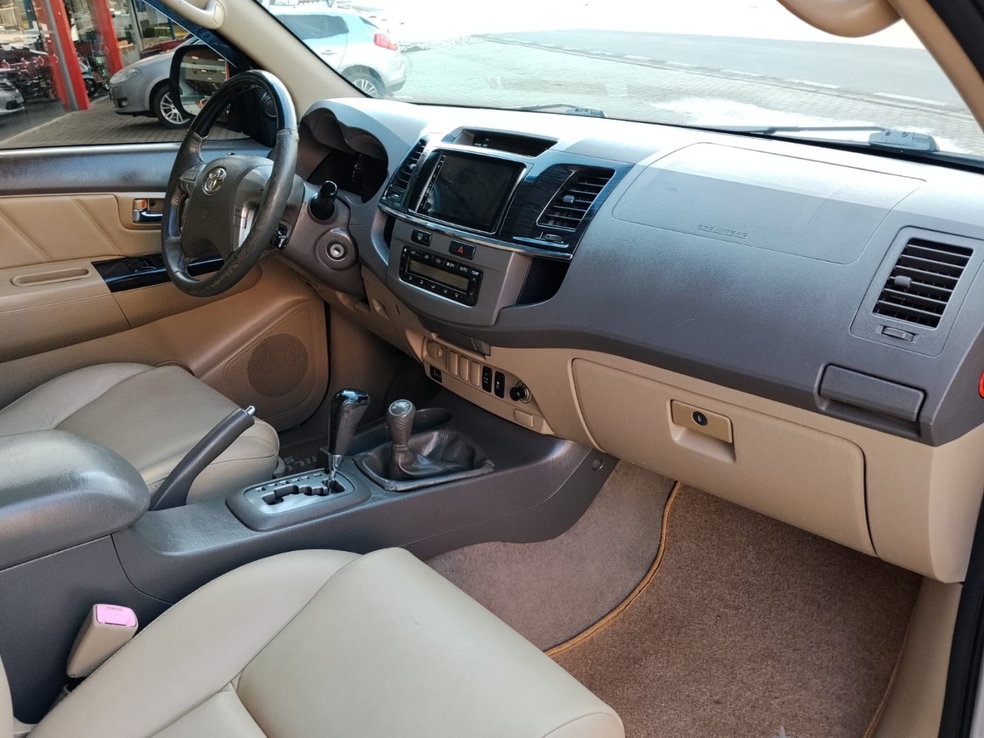 TOYOTA SW4 SRV 4X4 - Foto 4